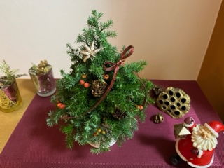 こどもアート俱楽部<br />
🎄ミニクリスマスツリー作り体験🎄 画像